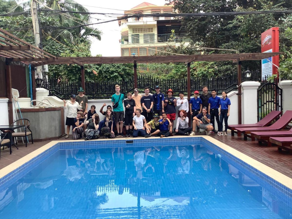 Poolside Villa Phnom Penh Esterno foto